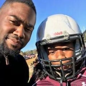 Meet your Posher, Delos